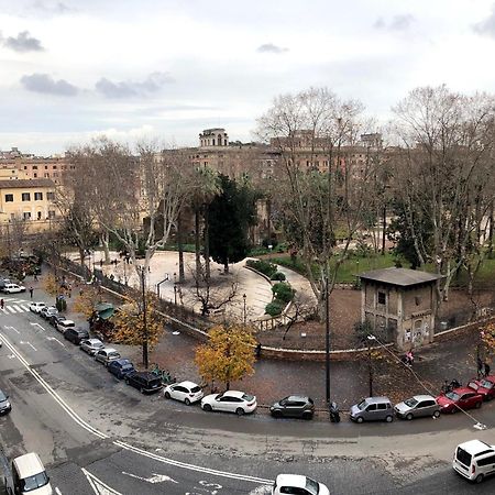 Large Apartment In Rome City Center エクステリア 写真