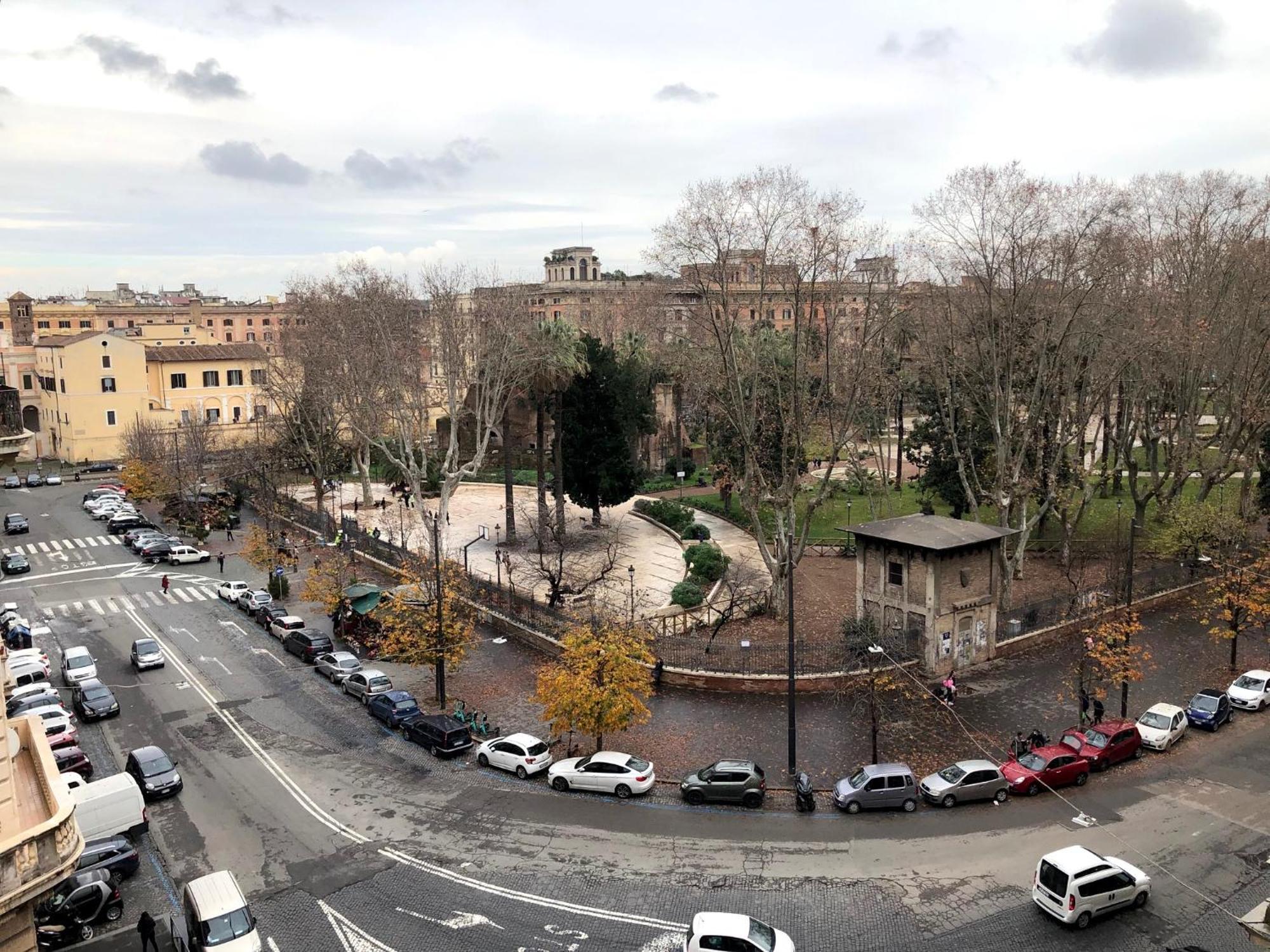 Large Apartment In Rome City Center エクステリア 写真